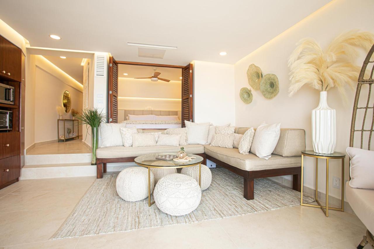 Sunscape Residence Tower Puerto Vallarta Bagian luar foto