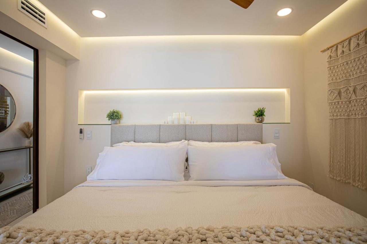 Sunscape Residence Tower Puerto Vallarta Bagian luar foto