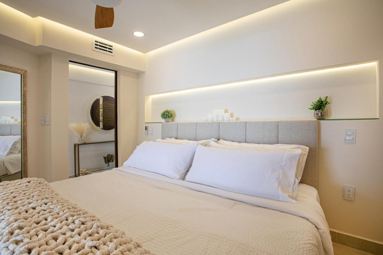 Sunscape Residence Tower Puerto Vallarta Bagian luar foto